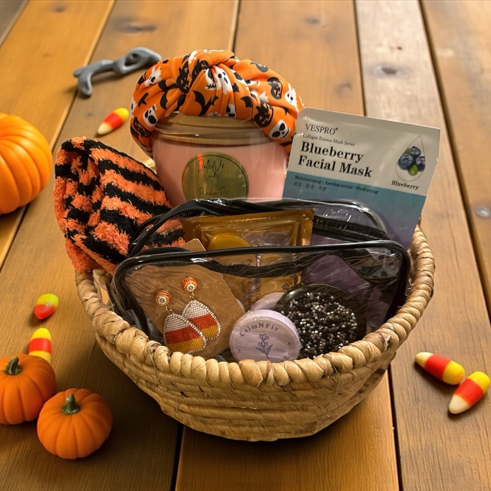 Halloween Boo Basket | Spooky Gift Basket | Handmade Halloween Gift